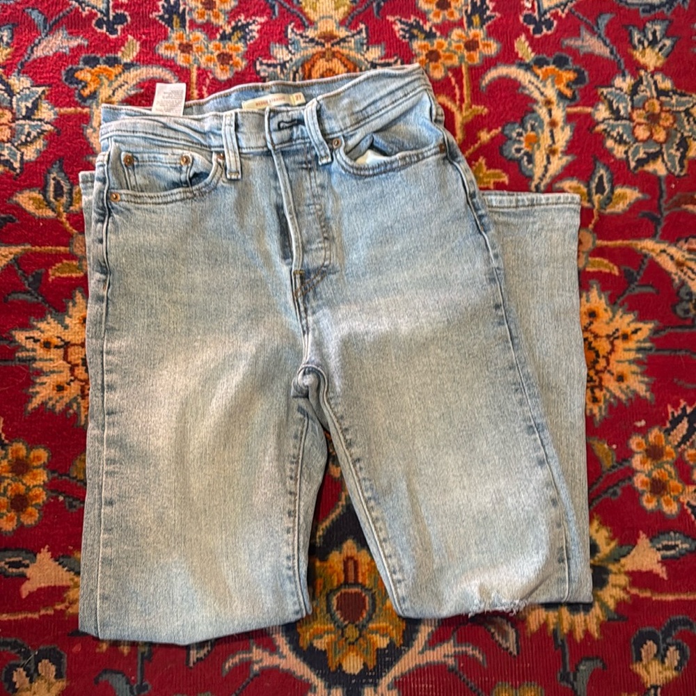 Levi jeans